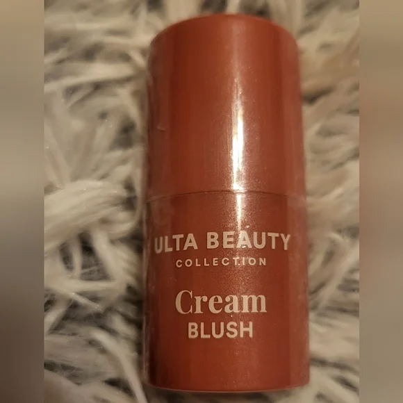 Ulta Beauty Gold Women's Bag - Picture 7 of 12